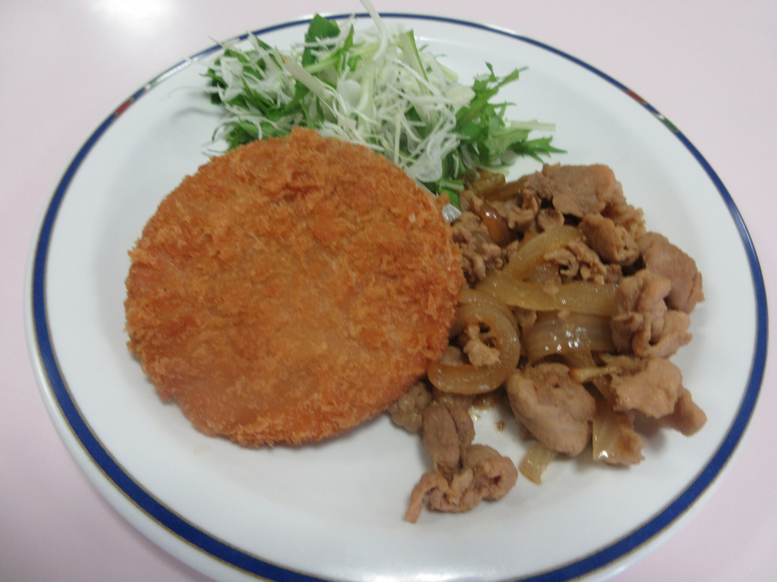 焼き肉＆フライ（17日　ハムカツ）